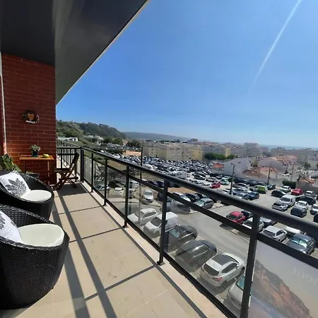 Apartment Geniessen Sie Den Balkon Mit Blick Auf