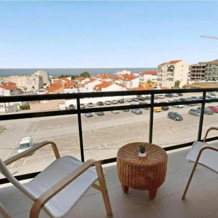 Apartment Geniessen Sie Den Balkon Mit Blick Auf
